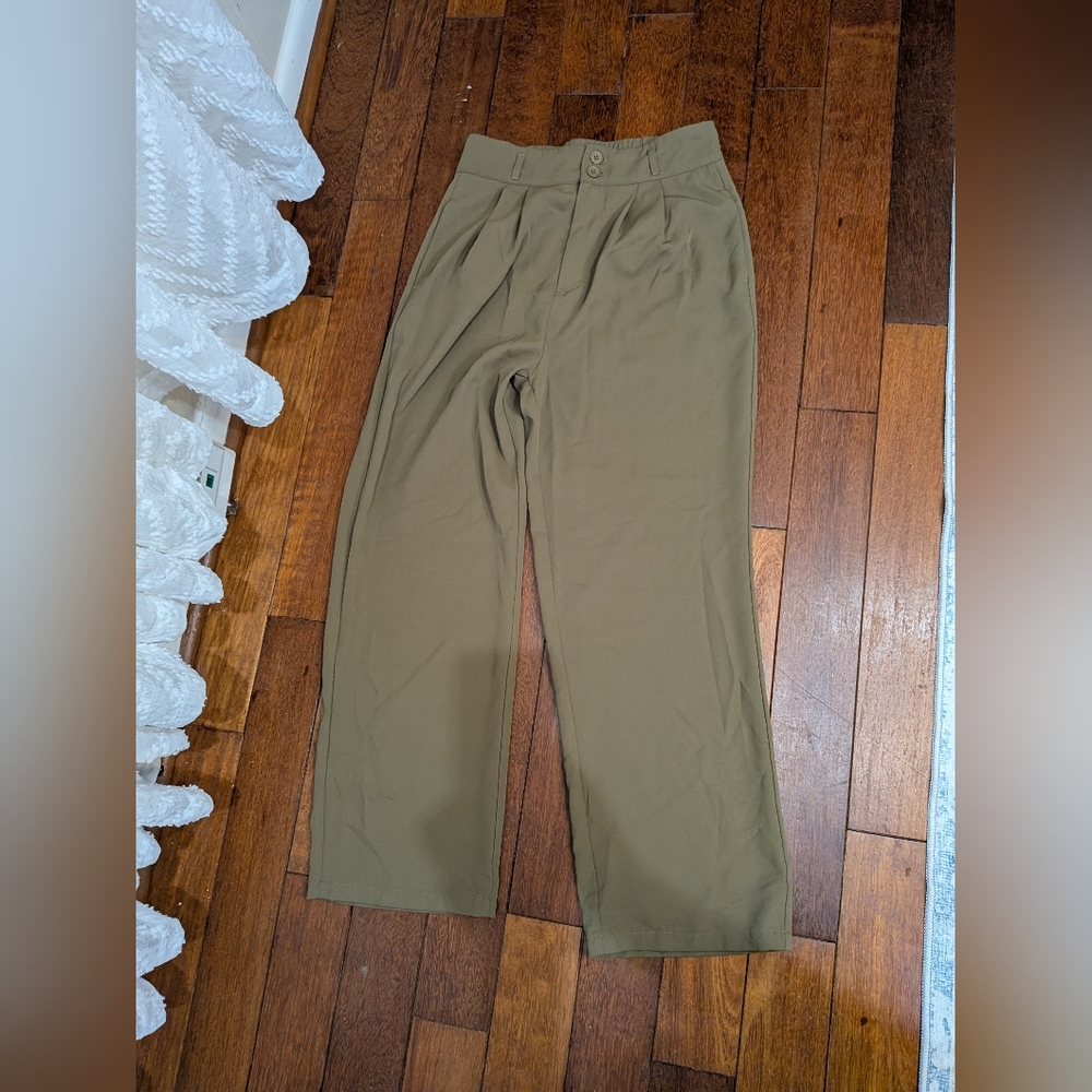 Halara Tan Pants